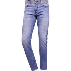 Baldessarini JACK Jeansy Straight Leg hellblau. Niebieskie jeansy męskie Baldessarini, z bawełny. W wyprzedaży za 535.20 zł.