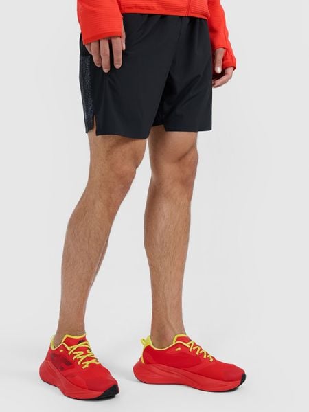 4F Niskie buty do biegania Fast Run 1.0 męskie - czerwone 52. Czerwone buty do biegania męskie 4f, bez wzorów, z gumy, bez zapięcia, do biegania. Za 399.99 zł.