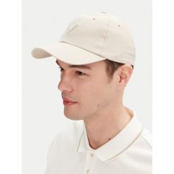 Czapka z daszkiem Guess. Czapki męskie Guess, z aplikacjami. Za 129.99 zł.