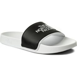 Klapki THE NORTH FACE - Base Camp Slide II T93FWOLA9 Tnf White/Tnf Black. Czarne klapki i japonki męskie The North Face, bez wzorów, z tworzywa sztucznego. W wyprzedaży za 139.00 zł.
