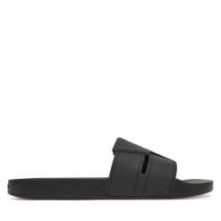 Klapki Calvin Klein. Czarne klapki i japonki męskie Calvin Klein, bez wzorów. Za 169.99 zł.