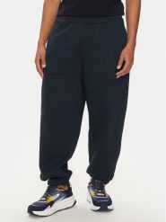 Armani Exchange Spodnie dresowe 6DZPAA ZJKAZ 1510 Granatowy Regular Fit. Niebieskie spodnie dresowe męskie Armani Exchange, bez wzorów, z bawełny. Za 439.99 zł.