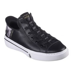 Buty męskie SKECHERS Snoop One OG. Czarne buty zimowe męskie Skechers, bez wzorów, sportowe, bez obcasa, bez zapięcia. Za 369.99 zł.