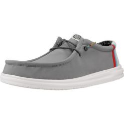 Buty HEY DUDE WALLY H2O SURF Szary. Szare buty trekkingowe męskie SENZA MARCA, bez wzorów, z tkaniny, bez zapięcia. Za 262.99 zł.