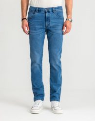 MESKIE SPODNIE WRANGLER RUSTLER REGULAR ABYSS BLUE 112356516 W100018376. Niebieskie jeansy męskie Wrangler, bez wzorów, z bawełny, biznesowe. Za 179.99 zł.
