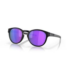 Okulary przeciwsłoneczne Oakley Latch. Czarne okulary przeciwsłoneczne męskie Oakley, bez wzorów, sportowe. Za 1,069.50 zł.