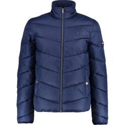 Tommy Jeans Kurtka przejściowa black iris. Kurtki męskie marki Tommy Jeans. W wyprzedaży za 535.20 zł.