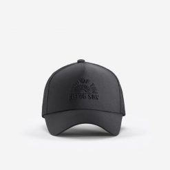 Czapka trekkingowa z daszkiem Travel 500 Trucker. Czarne czapki męskie FORCLAZ, bez wzorów, z elastanu, sportowe. W wyprzedaży za 39.99 zł.