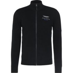 Hackett Aston Martin Racing MILANO Kardigan black. Kardigany męskie marki Hackett Aston Martin Racing. W wyprzedaży za 839.20 zł.