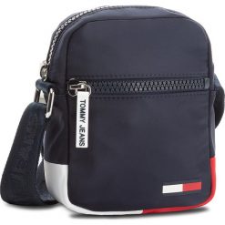 Saszetka TOMMY JEANS - Mini Rep AU0AU00175 901. Torby męskie na ramię marki Tommy Jeans. W wyprzedaży za 209.00 zł.