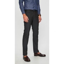 Pierre Cardin - Spodnie Lyon. Eleganckie spodnie męskie marki Pierre Cardin. Za 429.90 zł.