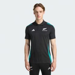 Treningowa koszulka polo All Blacks. Czarne koszulki polo męskie ADIDAS, l, bez wzorów, sportowe, bez kołnierzyka, bez ramiączek. Za 243.00 zł.