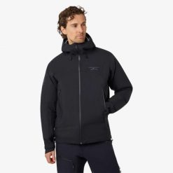 Kurtka shell hiking męska Swedemount Himalaya Shell Jacket II wodoodporny. Czarne kurtki męskie SWEDEMOUNT, m, bez wzorów, bez ramiączek, bez kaptura. W wyprzedaży za 672.00 zł.