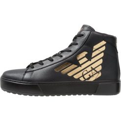 EA7 Emporio Armani TOP Sneakersy wysokie black/gold. Buty sportowe na co dzień męskie marki EA7 Emporio Armani. Za 929.00 zł.