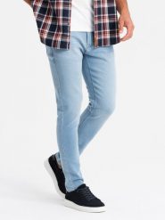 Dopasowane jeansowe spodnie męskie SLIM FIT z elastanem – błękitne V3 - Rozmiar: XL. Niebieskie spodnie na co dzień męskie Ombre Clothing, bez wzorów, z bawełny, casualowe. W wyprzedaży za 149.99 zł.