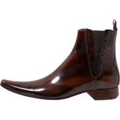Jeffery West PINO CENTRE SEAM CHELSEA Botki mid brown. Sztyblety męskie marki Jeffery West. Za 819.00 zł.