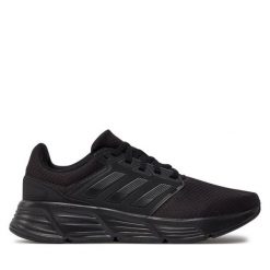 Buty do biegania adidas. Czarne buty do biegania męskie ADIDAS, bez wzorów, bez zapięcia, do biegania. Za 169.99 zł.