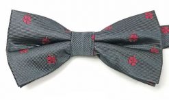Popielata Męska Mucha - VERNON - w Czerwoną Koniczynkę. Czerwone krawaty i muchy męskie Vernon, bez wzorów, eleganckie. Za 29.00 zł.