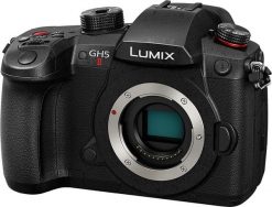 Panasonic Lumix DC-GH5 II body, black. Bezlusterkowce PANASONIC. Za 6,195.49 zł.
