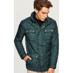 Pikowana kurtka ze stójką - Khaki. Brązowe kurtki męskie Reserved. Za 199.99 zł.