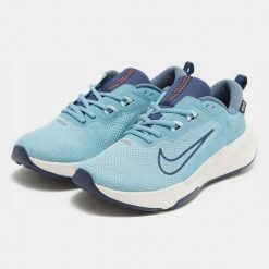 Buty do biegania Nike Juniper Trail 2 Gtx V2. Niebieskie buty do biegania męskie Nike, bez wzorów, bez zapięcia, do biegania. Za 410.10 zł.