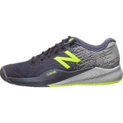Buty "LP3" w kolorze granatowym do biegania. Buty treningowe męskie marki New Balance. W wyprzedaży za 403.95 zł.