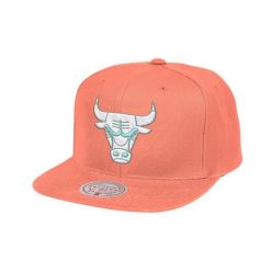 Czapka typu snapback Mitchell & Ness Ocean Dreams Chicago Bulls. Brązowe czapki męskie Mitchell & Ness, bez wzorów. Za 194.00 zł.