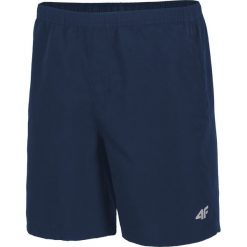 Spodenki treningowe męskie SKMT301 - granatowy ciemny. Szorty sportowe męskie marki 4f. W wyprzedaży za 39.99 zł.