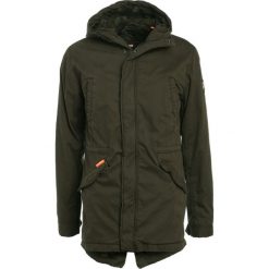 Superdry CLASSIC ROOKIE MILITARY Parka forest khaki. Parki męskie marki Superdry. W wyprzedaży za 389.25 zł.