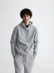 Bluza regular z kapturem - jasnoszary. Szare bluzy nierozpinane męskie Reserved, l, bez wzorów, z bawełny, z kapturem. Za 139.99 zł.