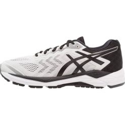 ASICS GELFORTITUDE 8 (2E) Obuwie do biegania treningowe glacier grey/black. Buty do biegania męskie marki Asics. Za 549.00 zł.