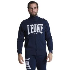 Męska bluza zapinana na zamek i stójka Leone 1947 Apparel. Niebieskie bluzy rozpinane męskie LEONE 1947 APPAREL, l, bez wzorów, z tkaniny, sportowe, bez ramiączek, bez kaptura. W wyprzedaży za 139.75 zł.