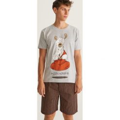 Piżama z szortami - Jasny szar. Szare piżamy męskie Reserved. Za 59.99 zł.