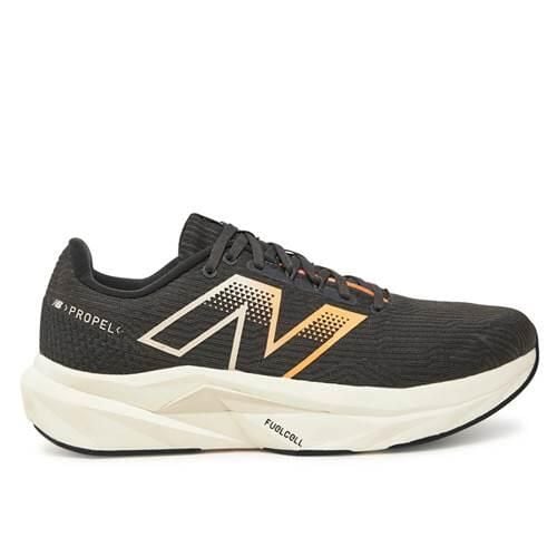 Buty do biegania męskie New Balance MFCPRCB5. Czarne buty do biegania męskie New Balance, bez wzorów, z materiału, bez zapięcia, do biegania. Za 516.00 zł.