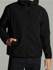 Kurtka softshell z kapturem - czarny. Czarne kurtki męskie Sinsay, l, bez wzorów, z softshellu, bez ramiączek, z kapturem. Za 99.99 zł.