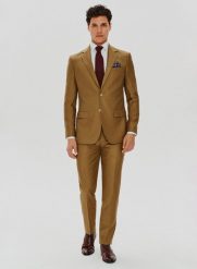 PAKO LORENTE – Jasnobrązowe garniturowe spodnie męskie z wełną. Brązowe eleganckie spodnie męskie Pako Lorente, bez wzorów, z wełny, eleganckie. Za 299.99 zł.