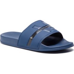 Klapki VERSACE JEANS - E0YTBSQ3 70983 239. Klapki i japonki męskie marki Versace Jeans. Za 179.00 zł.