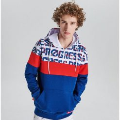 Wzorzysta bluza z kapturem - Granatowy. Bluzy nierozpinane męskie marki Cropp. Za 129.99 zł.