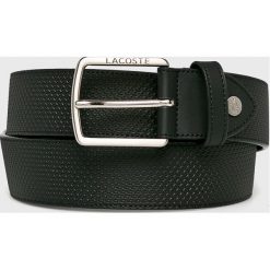 Lacoste - Pasek. Czarne paski męskie Lacoste, w paski, z materiału. W wyprzedaży za 259.90 zł.