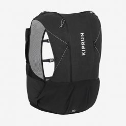 Plecak do biegania w terenie unisex Kiprun 900 10 litrów z bukłakiem 1 l. Czarne plecaki męskie KIPRUN, bez wzorów. Za 299.99 zł.