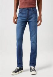 WRANGLER MĘSKIE SPODNIE JEANSOWE REGULAR FIT BALANCING ACT 112351224 W154017978. Niebieskie jeansy męskie Wrangler, bez wzorów, z bawełny, eleganckie. W wyprzedaży za 119.99 zł.