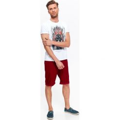 T-SHIRT MĘSKI Z NADRUKIEM. T-shirty męskie TOP SECRET. W wyprzedaży za 19.99 zł.