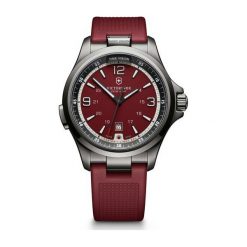 PROMOCJA ZEGAREK VICTORINOX SWISS ARMY NIGHT VISION 241717. Czerwone zegarki męskie VICTORINOX, z kauczuku, ze stali. W wyprzedaży za 1,880.00 zł.