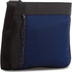 Saszetka VERSACE JEANS - E1YSBB32-70724 240. Saszetki męskie marki Versace Jeans. W wyprzedaży za 289.00 zł.
