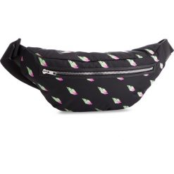 Saszetka nerka MCQ - Waist Pack 543120 R7B03 1000 Black. Saszetki męskie MCQ. W wyprzedaży za 439.00 zł.