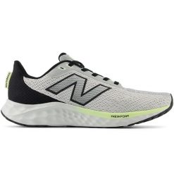 Buty męskie New Balance Fresh Foam Arishi v4 MARISYL4 – szare. Szare buty do biegania męskie New Balance, bez wzorów, z materiału, bez zapięcia, do biegania. Za 199.99 zł.