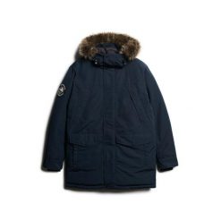 Parka z syntetycznym futrem Superdry Everest. Niebieskie parki męskie Superdry., na zimę, m, bez wzorów, z syntetyku, bez kaptura. W wyprzedaży za 755.90 zł.