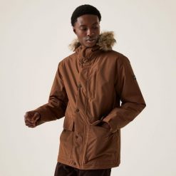 Salinger IV Regatta męska turystyczna kurtka parka zimowa. Brązowe parki męskie Regatta, na zimę, m, bez wzorów, bez kaptura. W wyprzedaży za 229.99 zł.