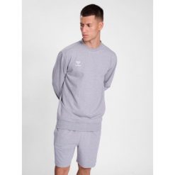Bluza hmlGO 2.0 SWEATSHIRT. Szare bluzy nierozpinane męskie HUMMEL, l, bez wzorów, sportowe, bez ramiączek, bez kaptura. Za 191.00 zł.