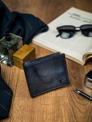 Portfel męski granatowy Buffalo Wild N1186-HP-4963 NAVY. Niebieskie portfele męskie BUFFALO WILD, bez wzorów. Za 57.99 zł.